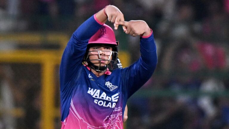 Mumbai Indians To Go For Vaibhav Sooryavanshi? Teams Who Might Be Interested In – کیا ممبئی انڈینز ویبھو سوریاونشی کو ٹیم میں شامل کرے گی؟ آئی پی ایل ٹریڈ کے امکانات