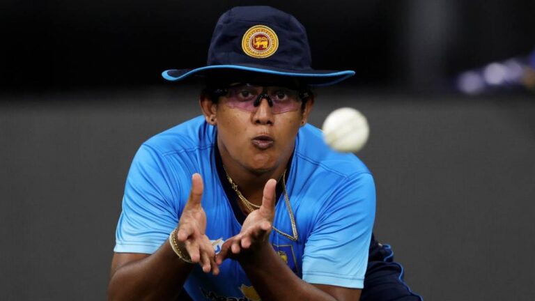 Ambidextrous spinner Shashini Gimhani in Sri Lanka’s T20 World Cup squad – شاشنی گمہانی سری لنکا کی ویمنز ٹی ٹوئنٹی ورلڈ کپ سکواڈ میں شامل